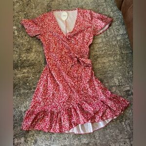 Pretty little Red and White Wrap dress Size Medium